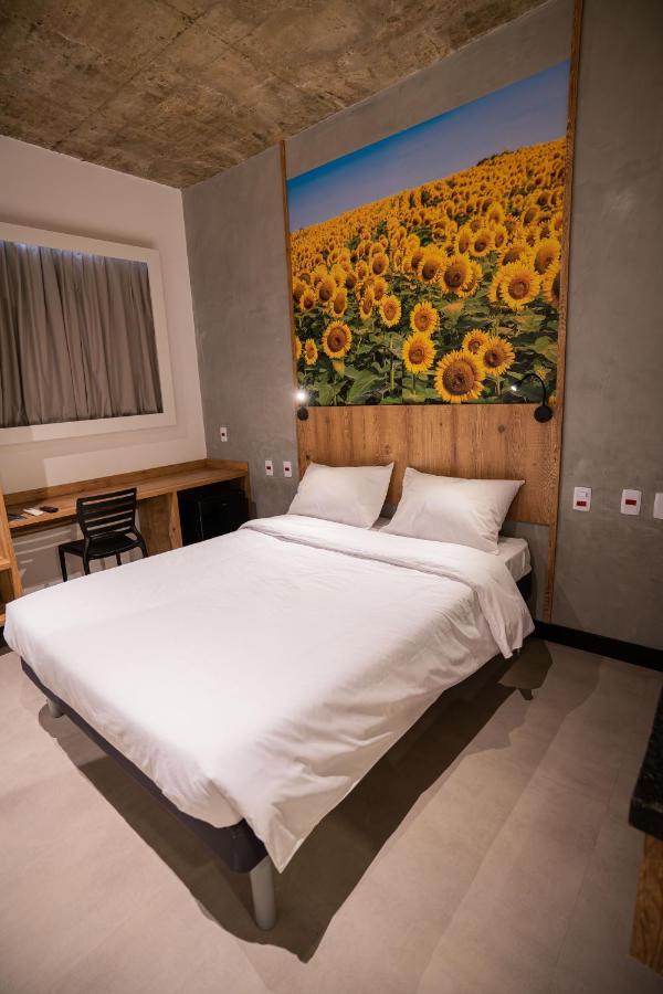 Campos De Holambra Inn Paranapanema Exterior foto
